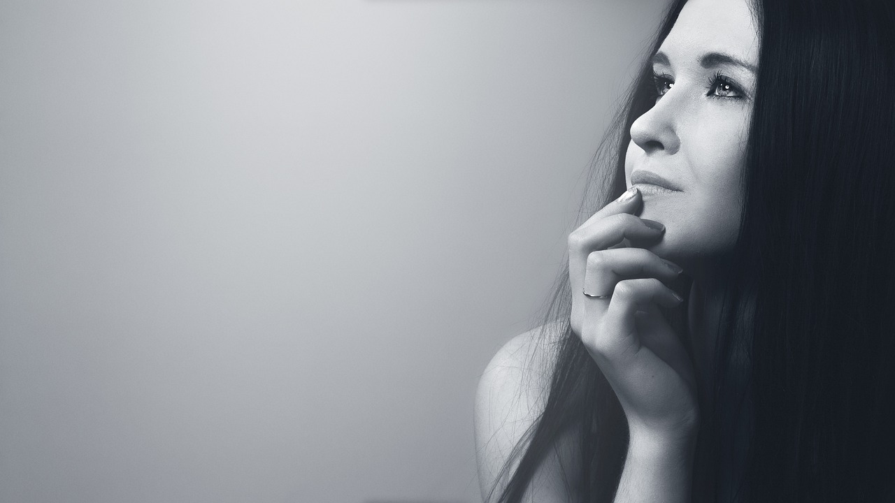 ブリーチ後の髪の傷みを改善する方法は？