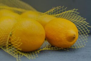 コウジ酸を使った美白の注意点と副作用は？