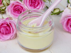 ヒアルロン酸の分子量による違いとその効果は？